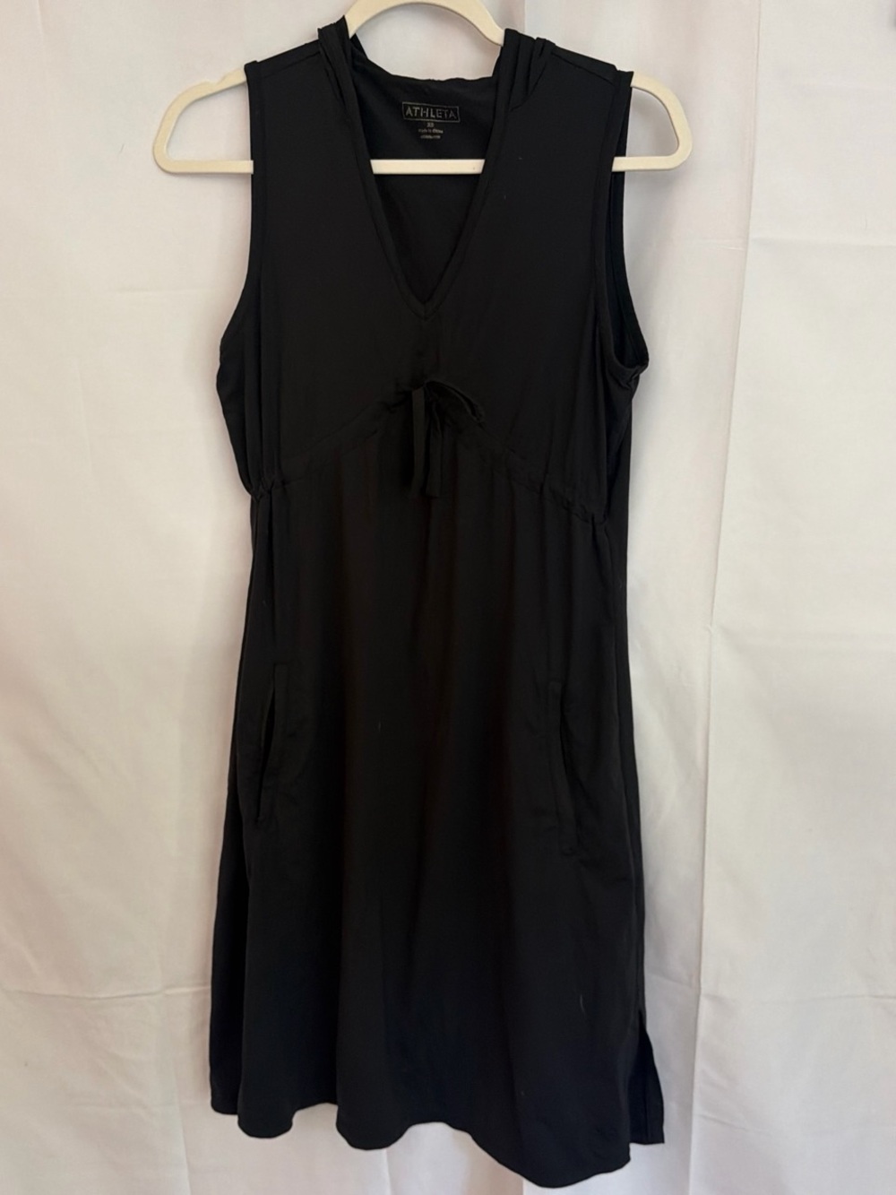 Athleta Black V-Neck Sleeveless Swim Coverup with Tie Waist